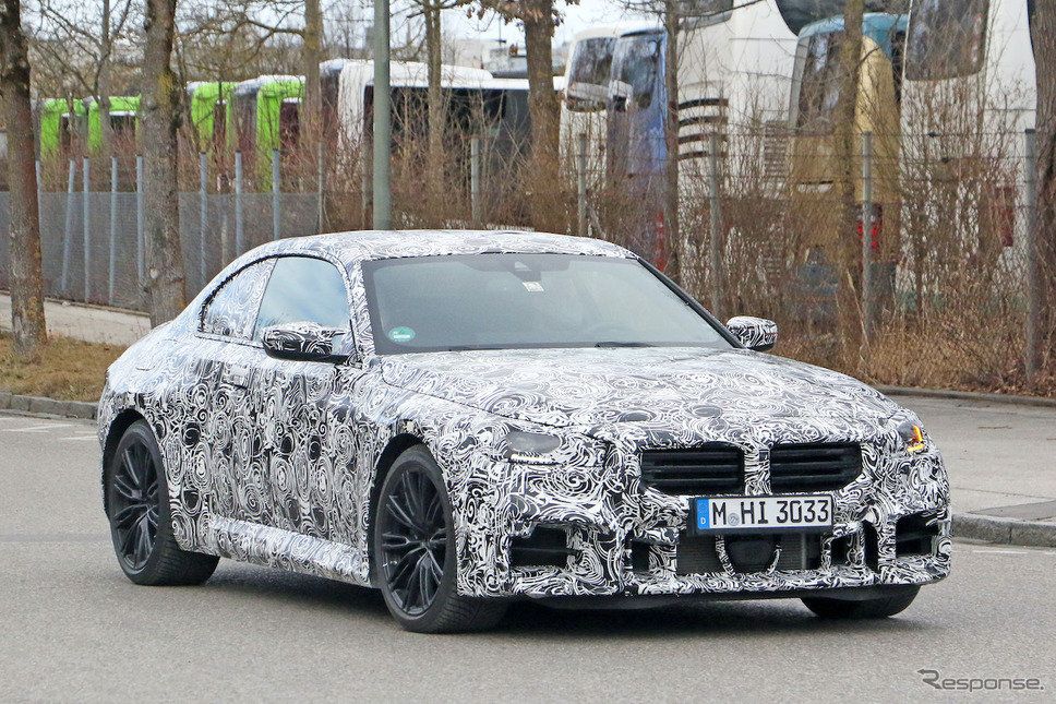 BMW M2クーペ プロトタイプ(スクープ写真)《APOLLO NEWS SERVICE》