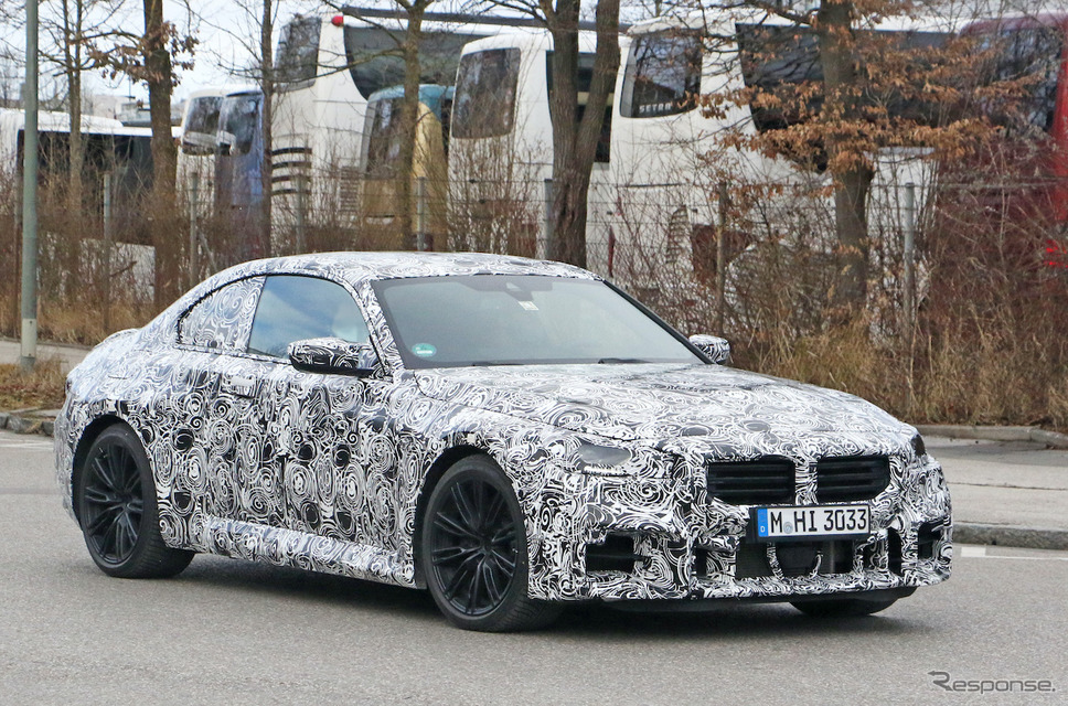 BMW M2クーペ プロトタイプ(スクープ写真)《APOLLO NEWS SERVICE》