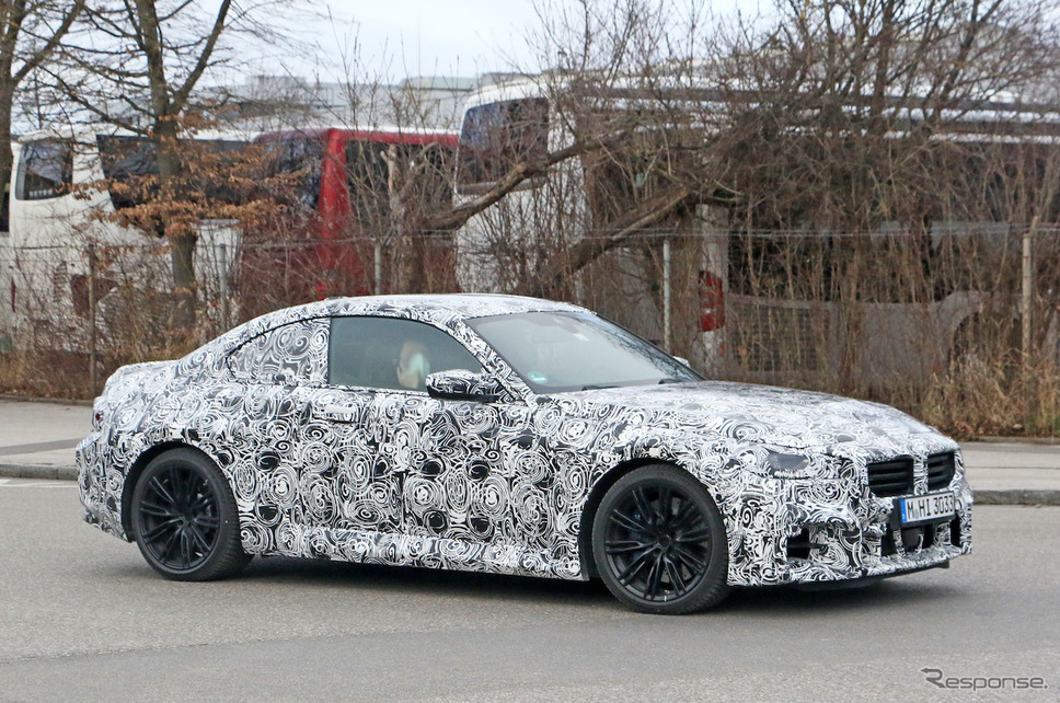 BMW M2クーペ プロトタイプ(スクープ写真)《APOLLO NEWS SERVICE》