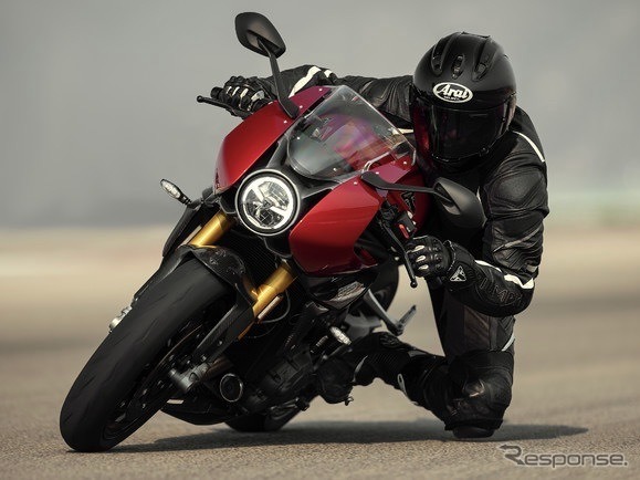 トライアンフ・スピードトリプル1200RR(東京モーターサイクルショー2022出展予定)《写真提供 トライアンフモーターサイクルズジャパン》