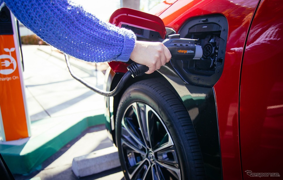 充電イメージ《photo by Toyota》