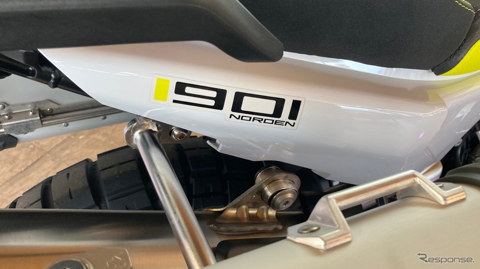 ハスクバーナ・モーターサイクルズ ノーデン901《写真撮影 WITH ME》