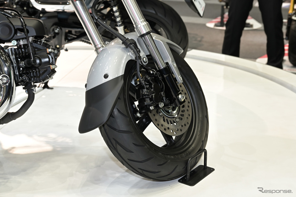 ホンダ ダックス125(東京モーターサイクルショー2022)《写真撮影 雪岡直樹》