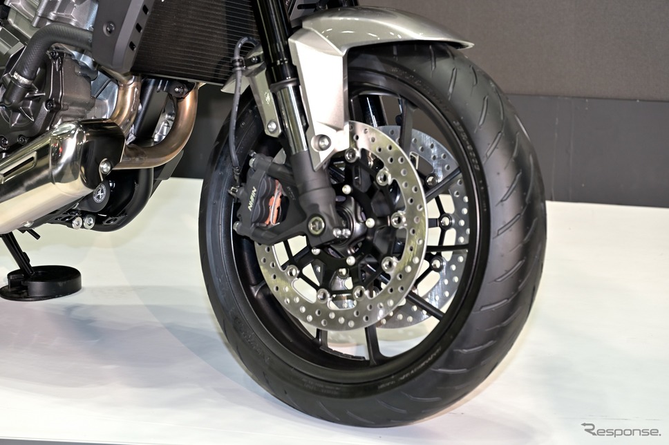 ホンダ ホーク11(東京モーターサイクルショー2022)《写真撮影 雪岡直樹》