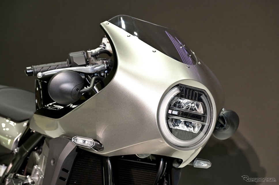 ホンダ ホーク11(東京モーターサイクルショー2022)《写真撮影 雪岡直樹》