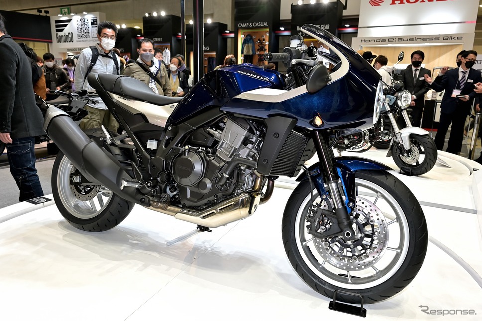 ホンダ ホーク11(東京モーターサイクルショー2022)《写真撮影 雪岡直樹》