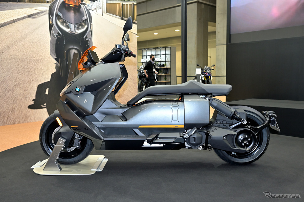 BMW CE 04(東京モーターサイクルショー2022)《写真撮影 雪岡直樹》