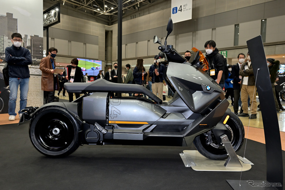 BMW CE 04(東京モーターサイクルショー2022)《写真撮影 雪岡直樹》