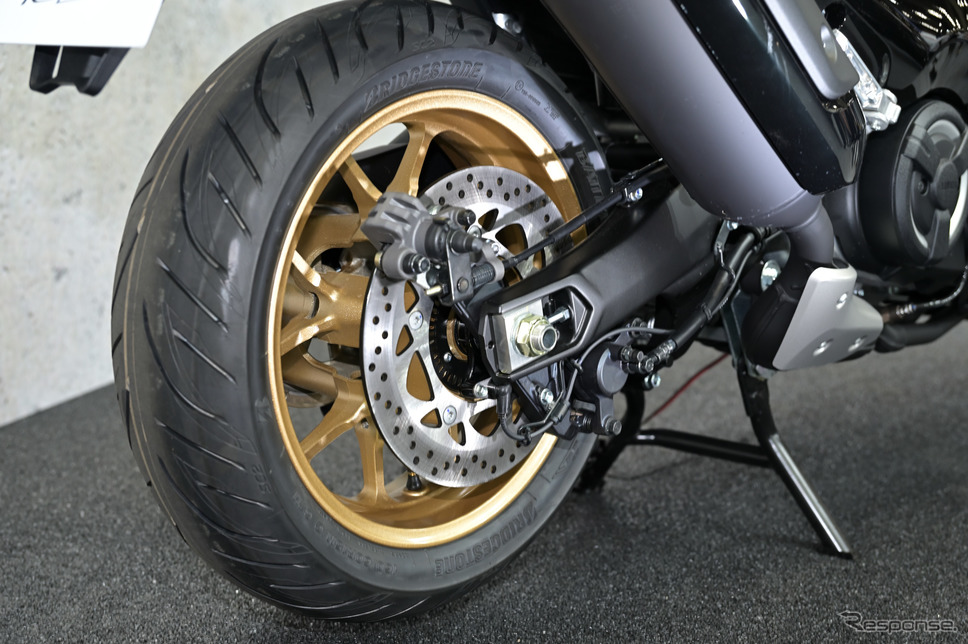 ヤマハ TMAX 新型(東京モーターサイクルショー2022)《写真撮影 雪岡直樹》