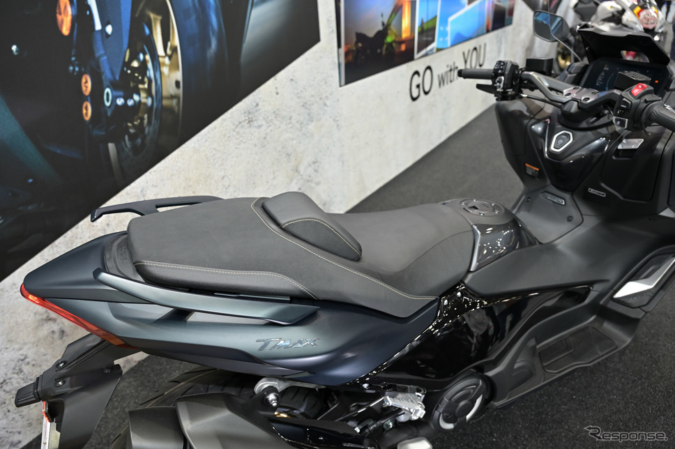 ヤマハ TMAX 新型(東京モーターサイクルショー2022)《写真撮影 雪岡直樹》