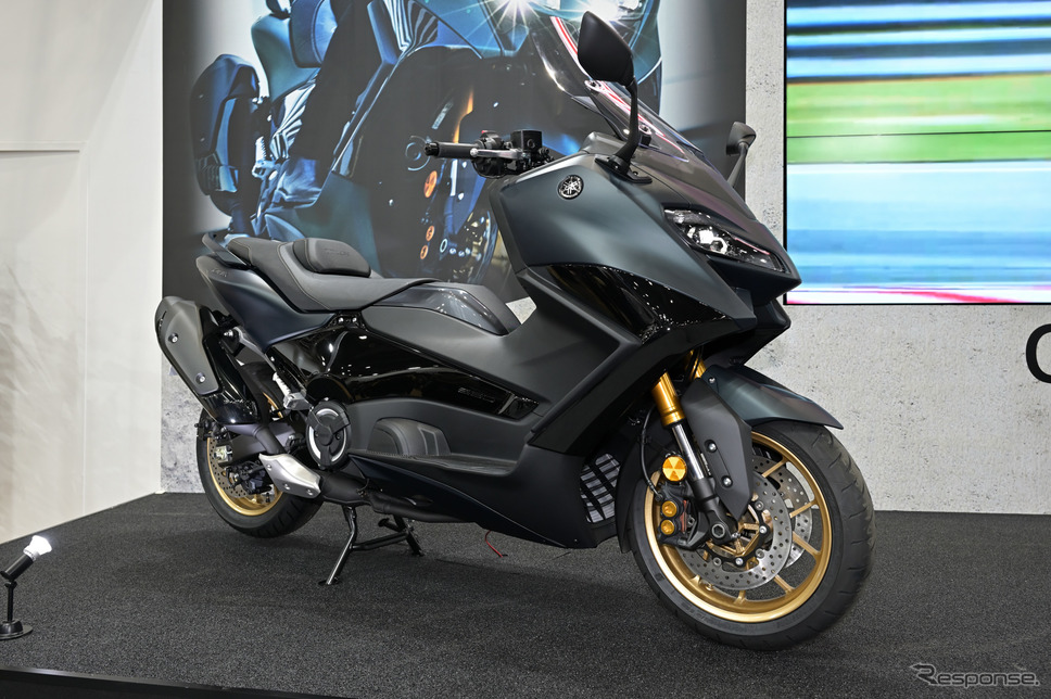 ヤマハ TMAX 新型(東京モーターサイクルショー2022)《写真撮影 雪岡直樹》