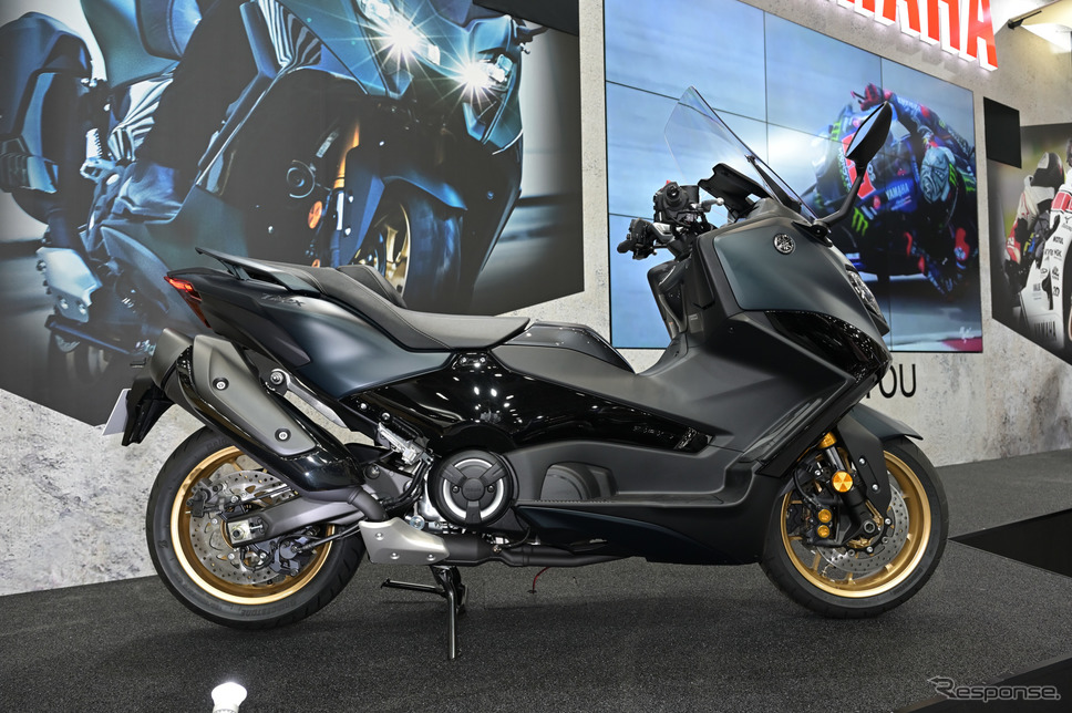 ヤマハ TMAX 新型(東京モーターサイクルショー2022)《写真撮影 雪岡直樹》
