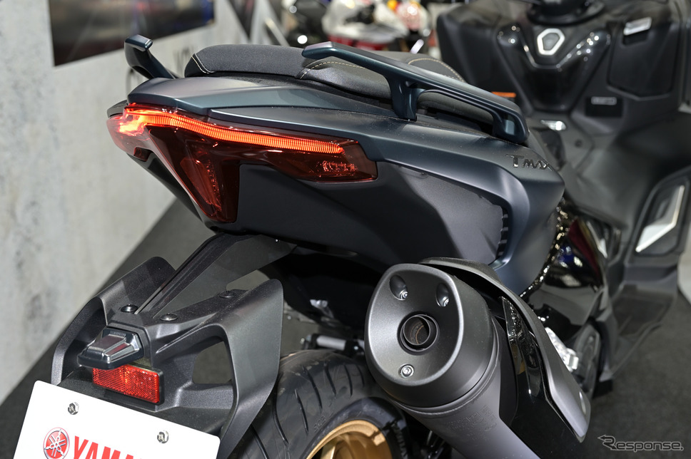 ヤマハ TMAX 新型(東京モーターサイクルショー2022)《写真撮影 雪岡直樹》