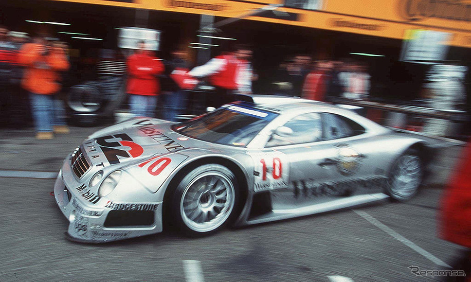 FIA GTカップ、メルセデスベンツCLK GTR（1997年）《Photo by Gunnar Berning/Bongarts/Getty Images Sport/ゲッティイメージズ》