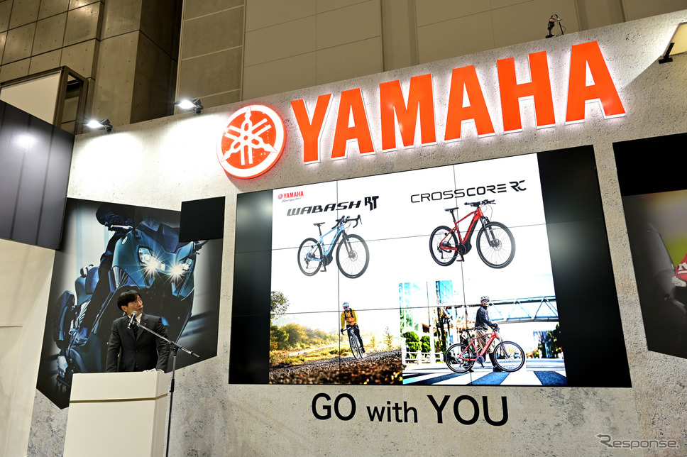 ヤマハ発動機販売 石井謙司 代表取締役社長によるプレゼンテーション(東京モーターサイクルショー2022)《写真撮影 雪岡直樹》