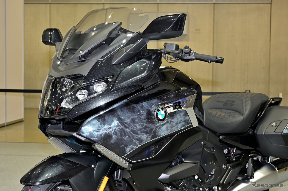BMW K1600B(東京モーターサイクルショー2022)《写真撮影 雪岡直樹》