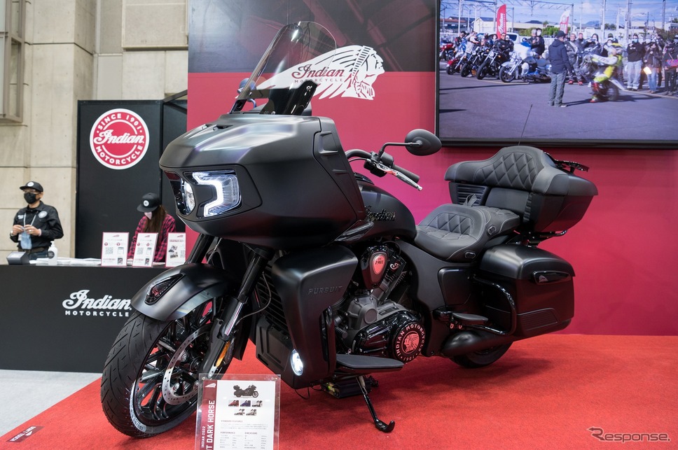インディアン パースートダークホース(東京モーターサイクルショー2022)《写真撮影 成瀬陽介》