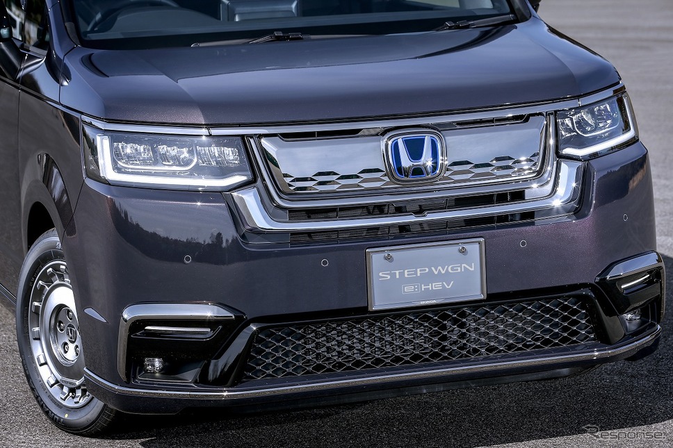 ホンダ・ステップワゴンスパーダ、フロントグリル《写真提供 ホンダ》