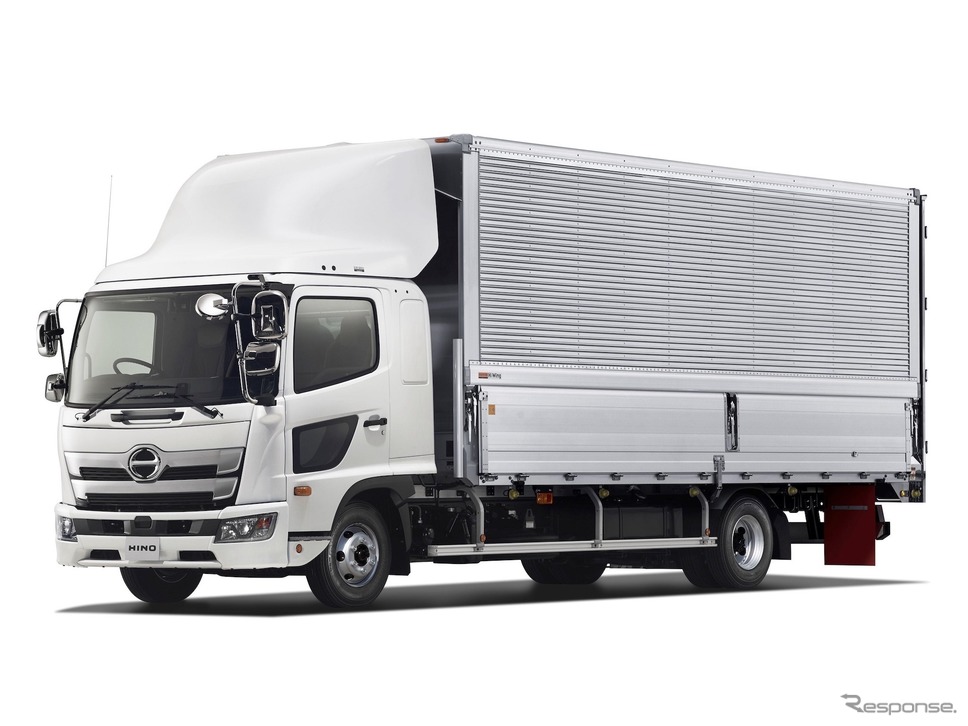 日野レンジャー《写真提供 日野自動車》