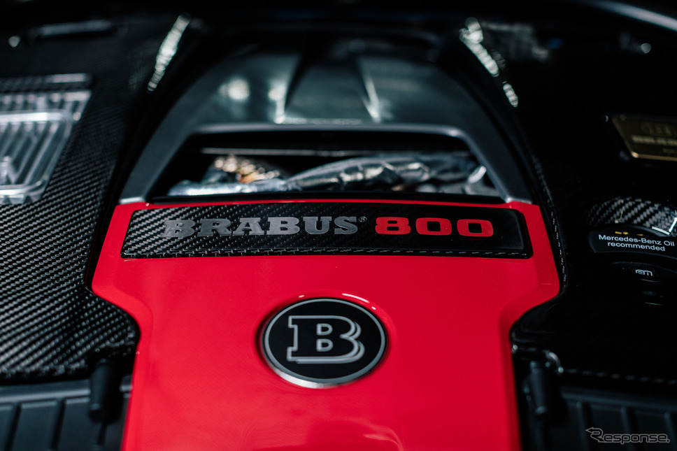 ブラバス 800 XLP スーパーホワイト《photo by BRABUS》