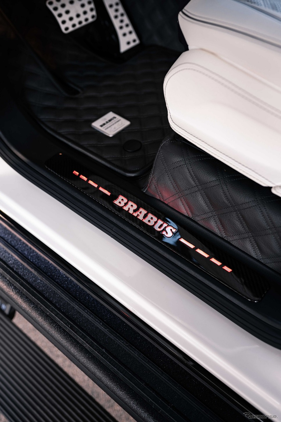 ブラバス 800 XLP スーパーホワイト《photo by BRABUS》