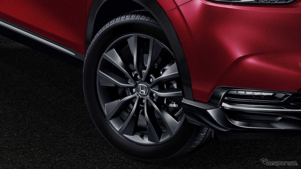 ホンダ HR-V(ヴェゼル に相当) 新型の「RS」(インドネシア仕様)《photo by Honda》