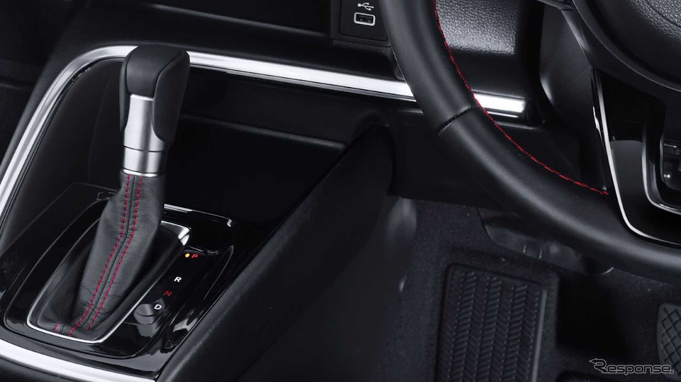 ホンダ HR-V(ヴェゼル に相当) 新型の「RS」(インドネシア仕様)《photo by Honda》