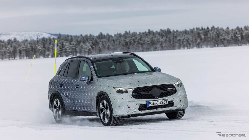 メルセデスベンツ GLC 次期型のプロトタイプ《photo by Mercedes-Benz》