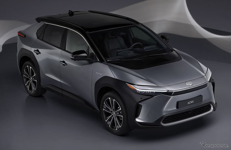 トヨタ bZ4X(欧州仕様)《photo by Toyota》