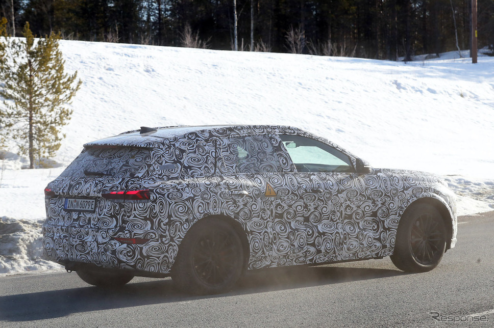 アウディ RS Q6 e-tron プロトタイプ(スクープ写真)《APOLLO NEWS SERVICE》