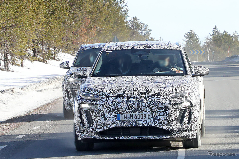アウディ RS Q6 e-tron プロトタイプ(スクープ写真)《APOLLO NEWS SERVICE》