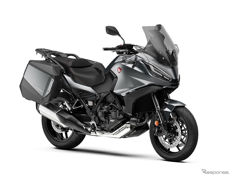 ホンダ NT1100(欧州仕様車)《写真提供 本田技研工業》