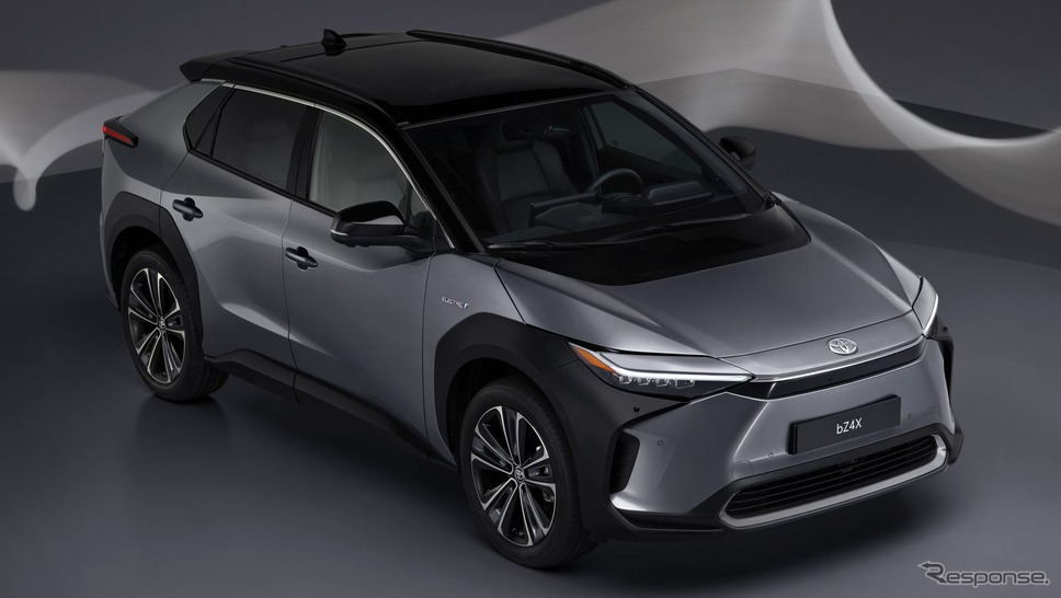 トヨタ bZ4X(欧州仕様)《photo by Toyota》