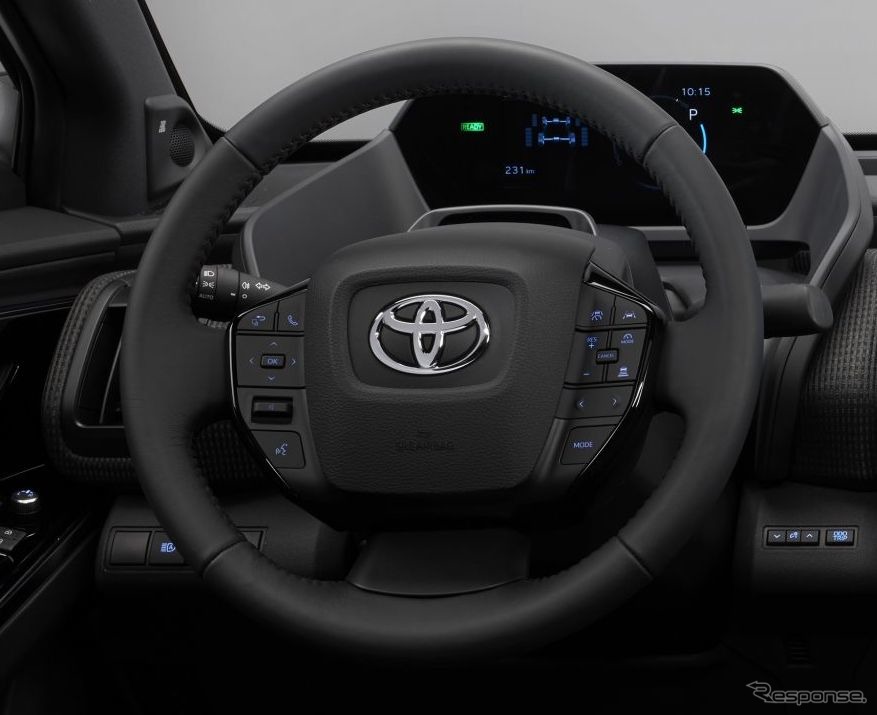 トヨタ bZ4X(欧州仕様)《photo by Toyota》