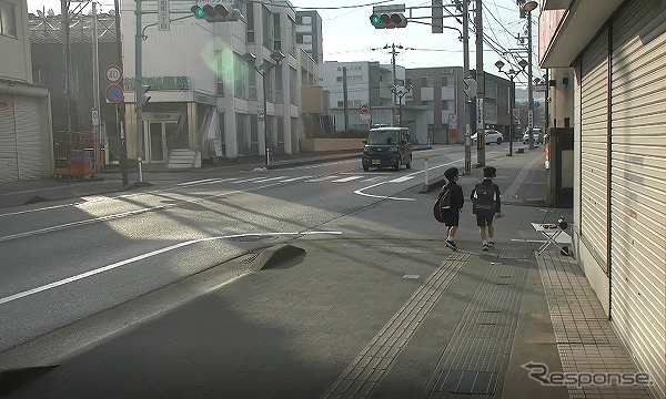 IoTを活用して小学生の交通事故削減（イメージ）《写真提供 村田製作所》