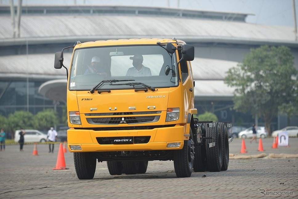 インドネシア市場向け新型中型トラック「ファイターX」《写真提供 三菱ふそうトラック・バス》