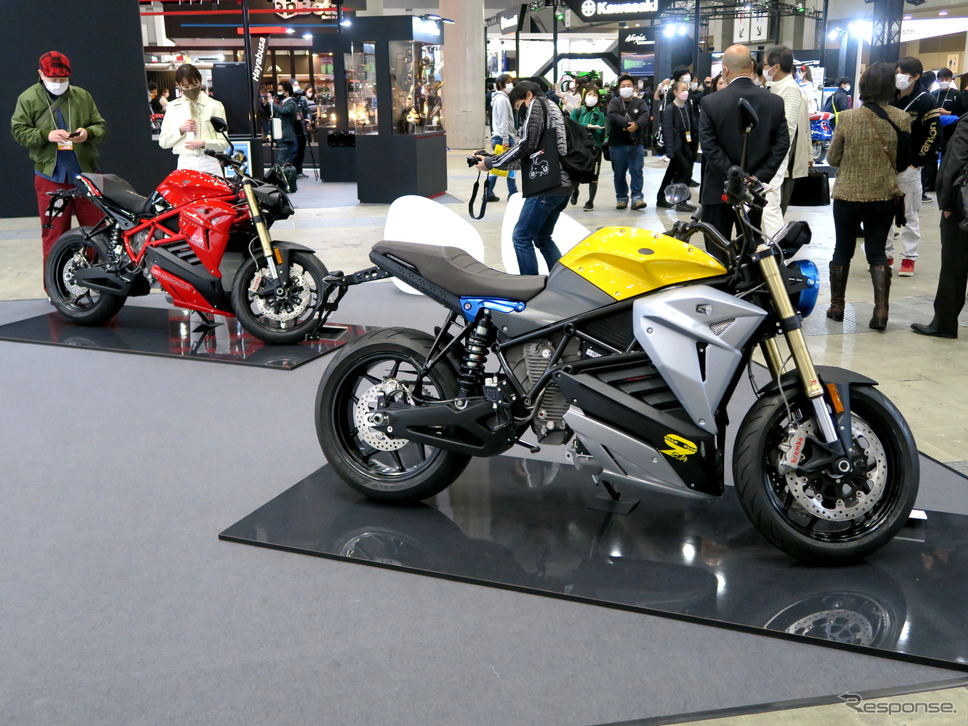 Energicaのスポーツバイクタイプの電動バイク（東京モーターサイクルショー2022）《写真撮影 森口将之》