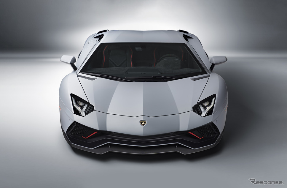 ランボルギーニ・アヴェンタドール LP780-4 Ultimae（参考）《photo by Lamborghini》