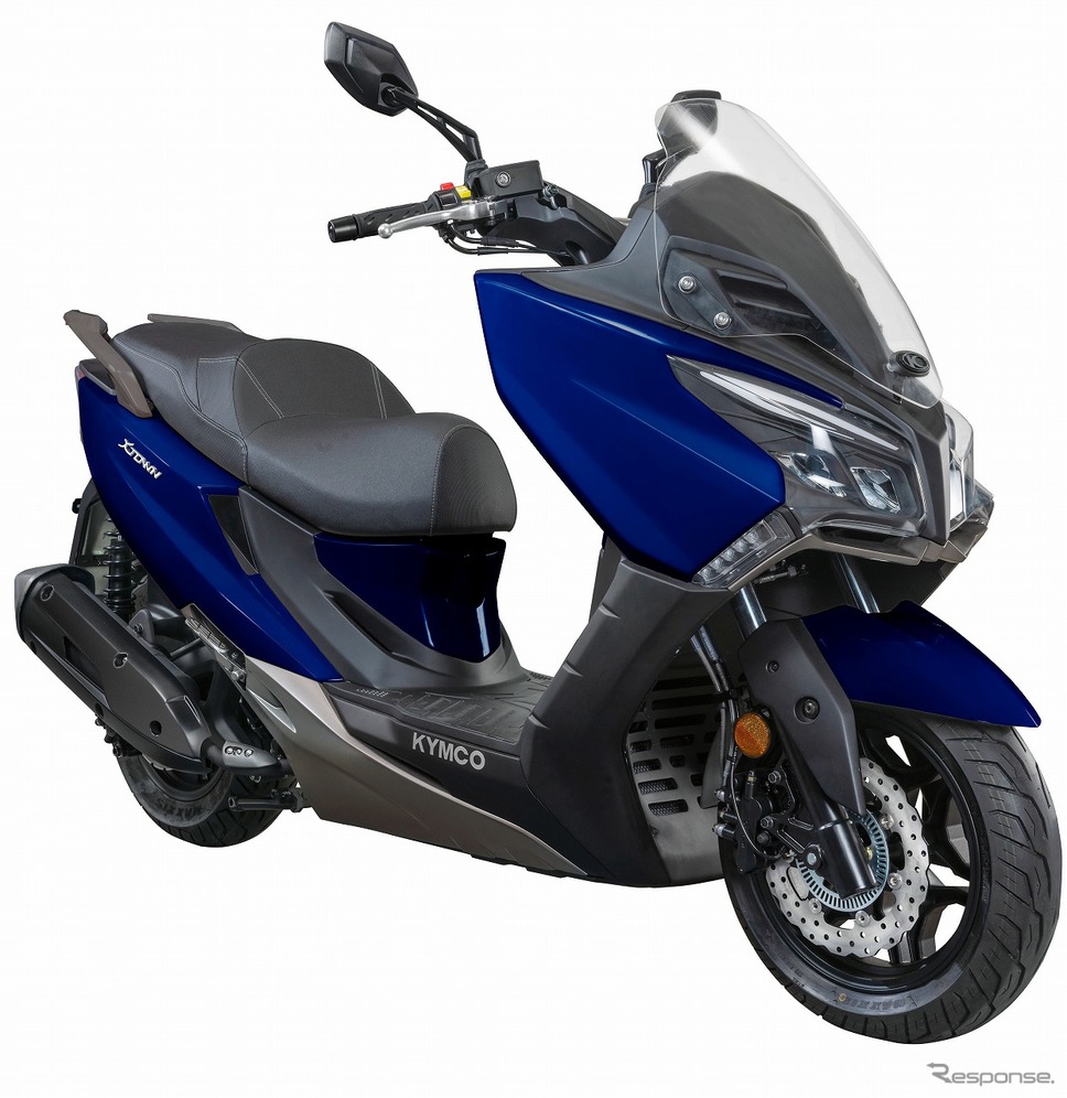 キムコ・X-タウン CT125(ディープブルーメタリック)《写真提供 キムコジャパン》