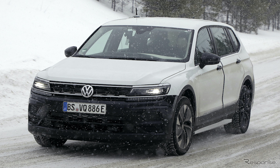 VW ティグアン 次期型 EVモデル（スクープ写真）《APOLLO NEWS SERVICE》