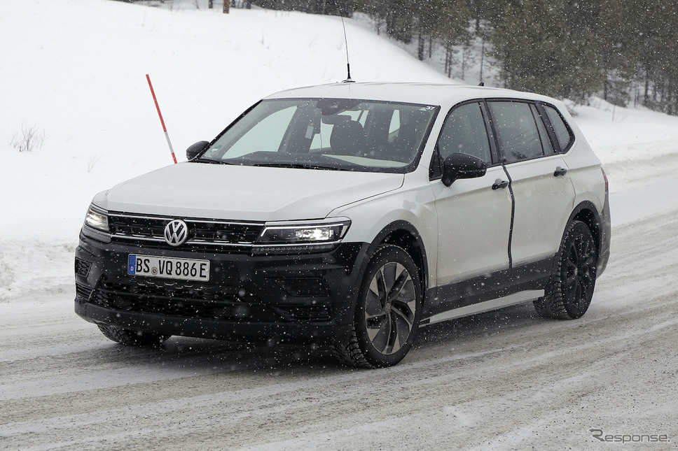 VW ティグアン 次期型 EVモデル（スクープ写真）《APOLLO NEWS SERVICE》