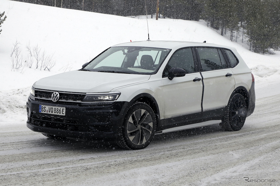 VW ティグアン 次期型 EVモデル（スクープ写真）《APOLLO NEWS SERVICE》