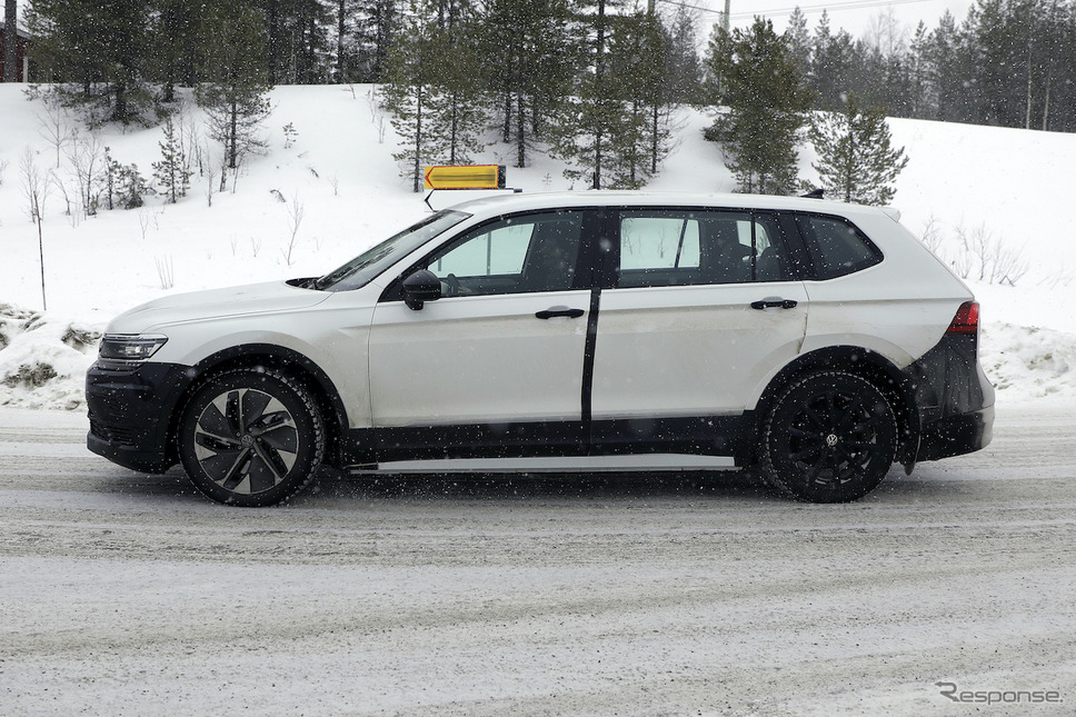 VW ティグアン 次期型 EVモデル（スクープ写真）《APOLLO NEWS SERVICE》