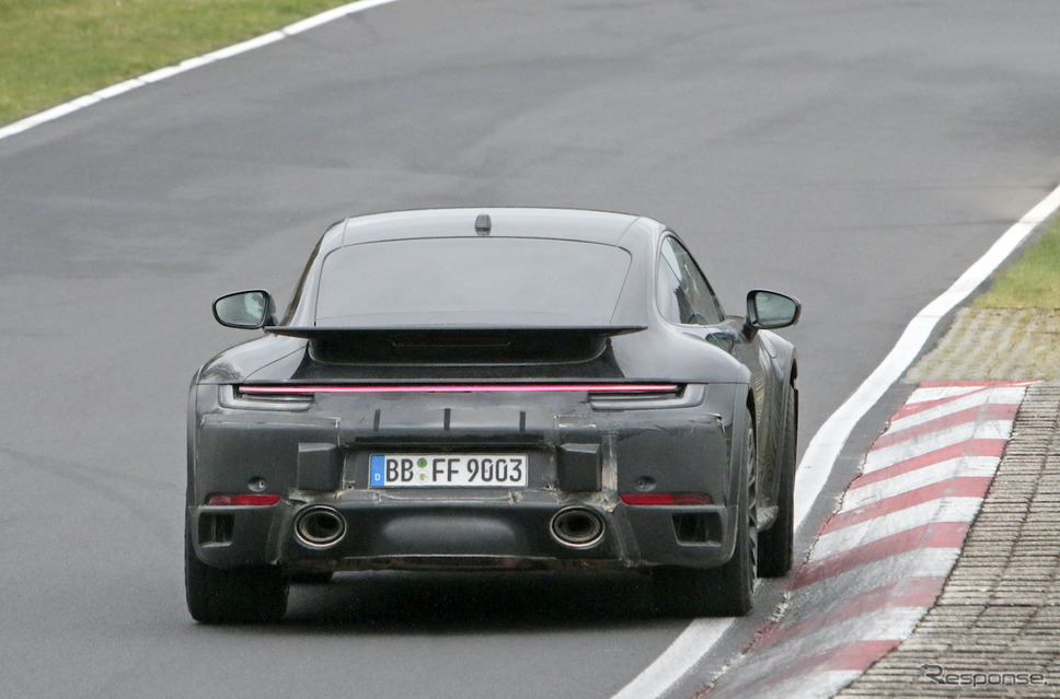 ポルシェ 911ダカール(仮)プロトタイプ(スクープ写真)《APOLLO NEWS SERVICE》