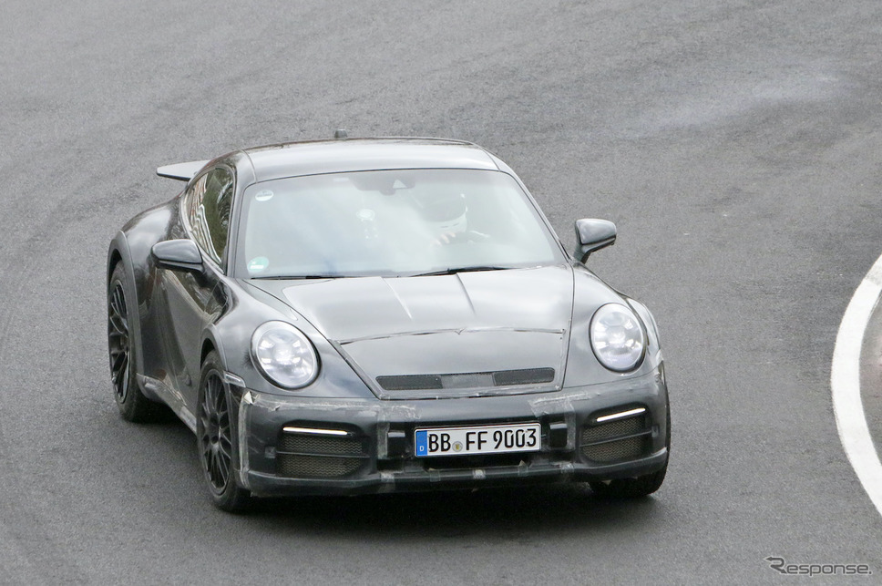 ポルシェ 911ダカール(仮)プロトタイプ(スクープ写真)《APOLLO NEWS SERVICE》