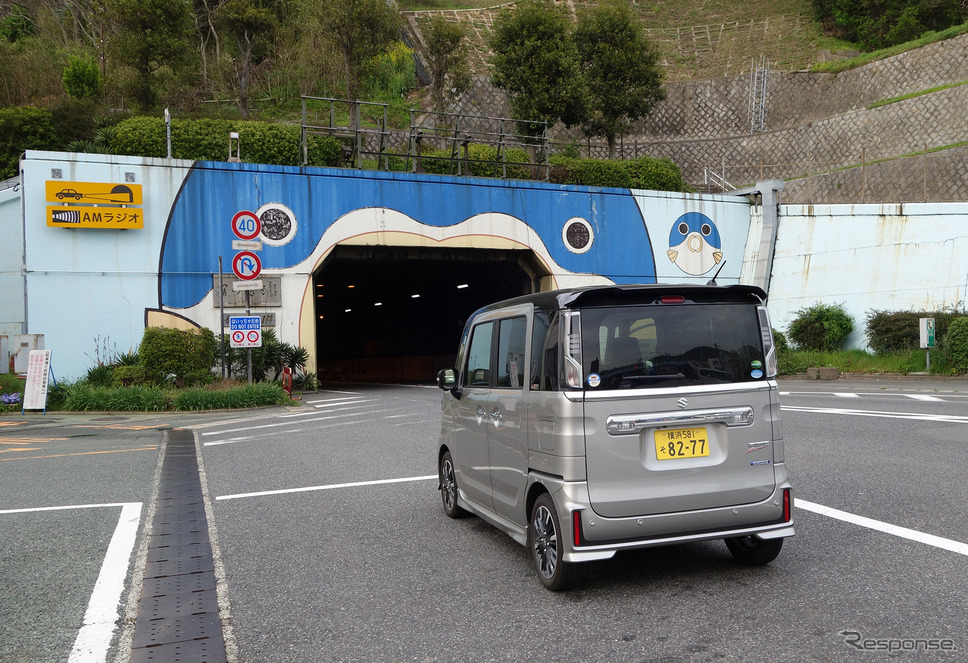 本州と九州を結ぶ関門トンネルの九州側入り口にて。《写真撮影 井元康一郎》