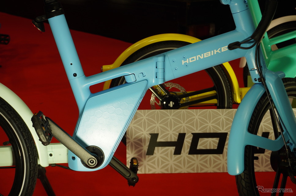 HONBIKE《写真撮影 宮崎壮人》