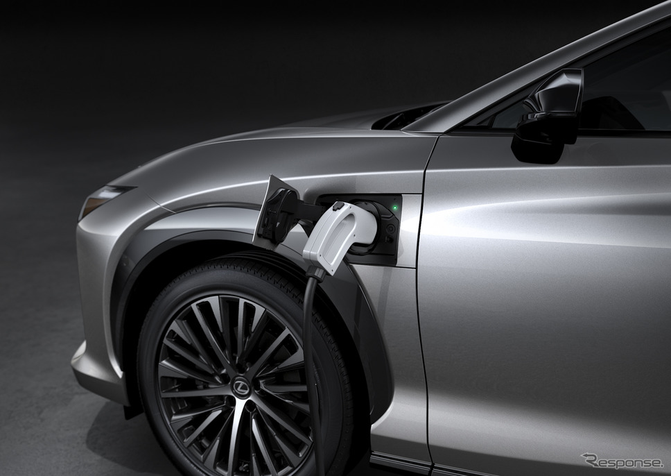 レクサス RZ(プロトタイプ)《photo by Lexus International》