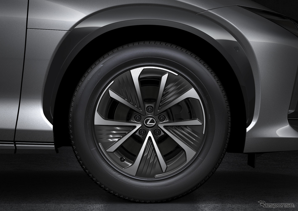 レクサス RZ(プロトタイプ)《photo by Lexus International》