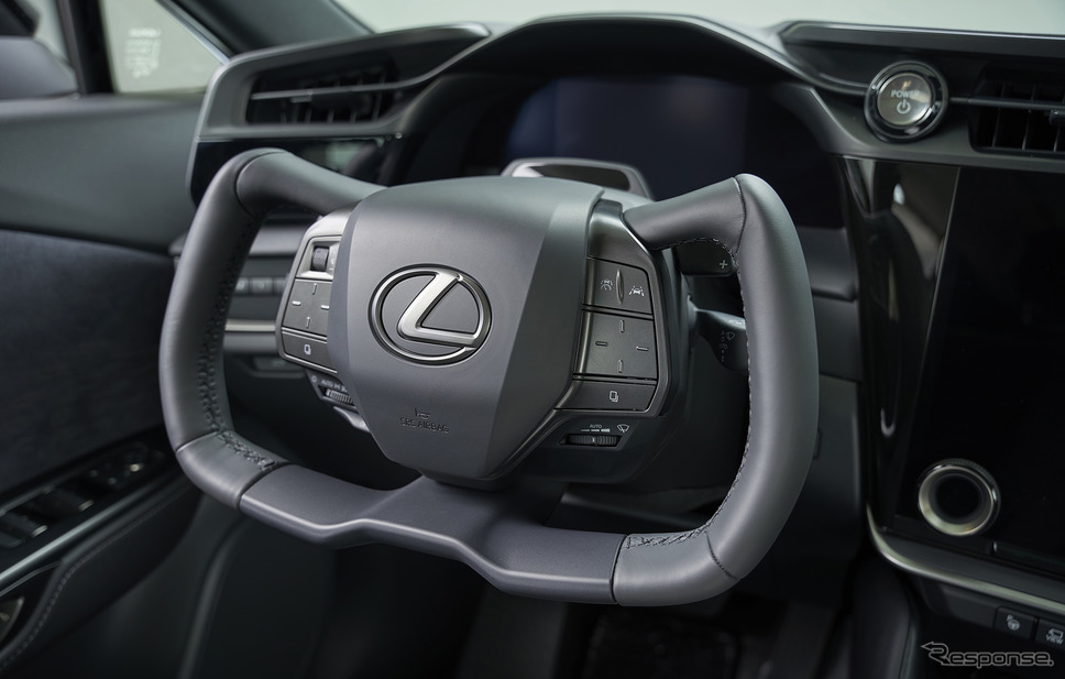 レクサス RZ(プロトタイプ)《photo by Lexus International》